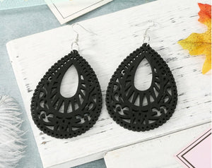 Carved Hollow-Wood Waterdrop Earrings