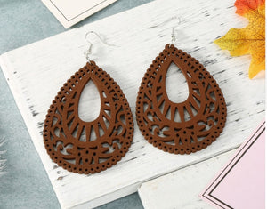 Carved Hollow-Wood Waterdrop Earrings